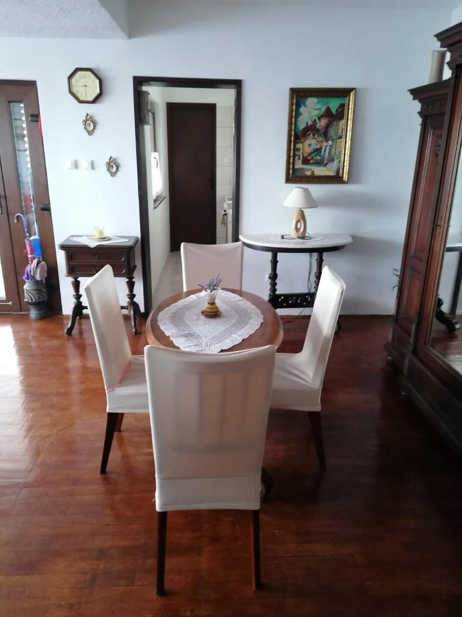 Apartman Lori Ловран Екстер'єр фото